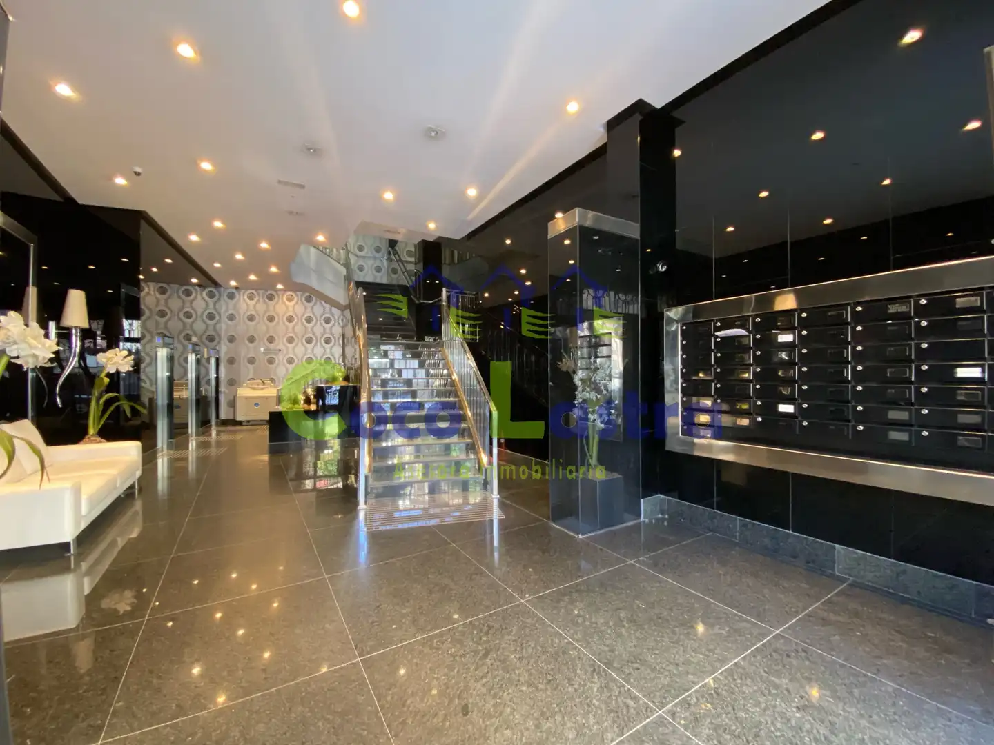 Apartament amb jardí de lloguer a Plaza del Poeta Iglesias 6, imagen 6