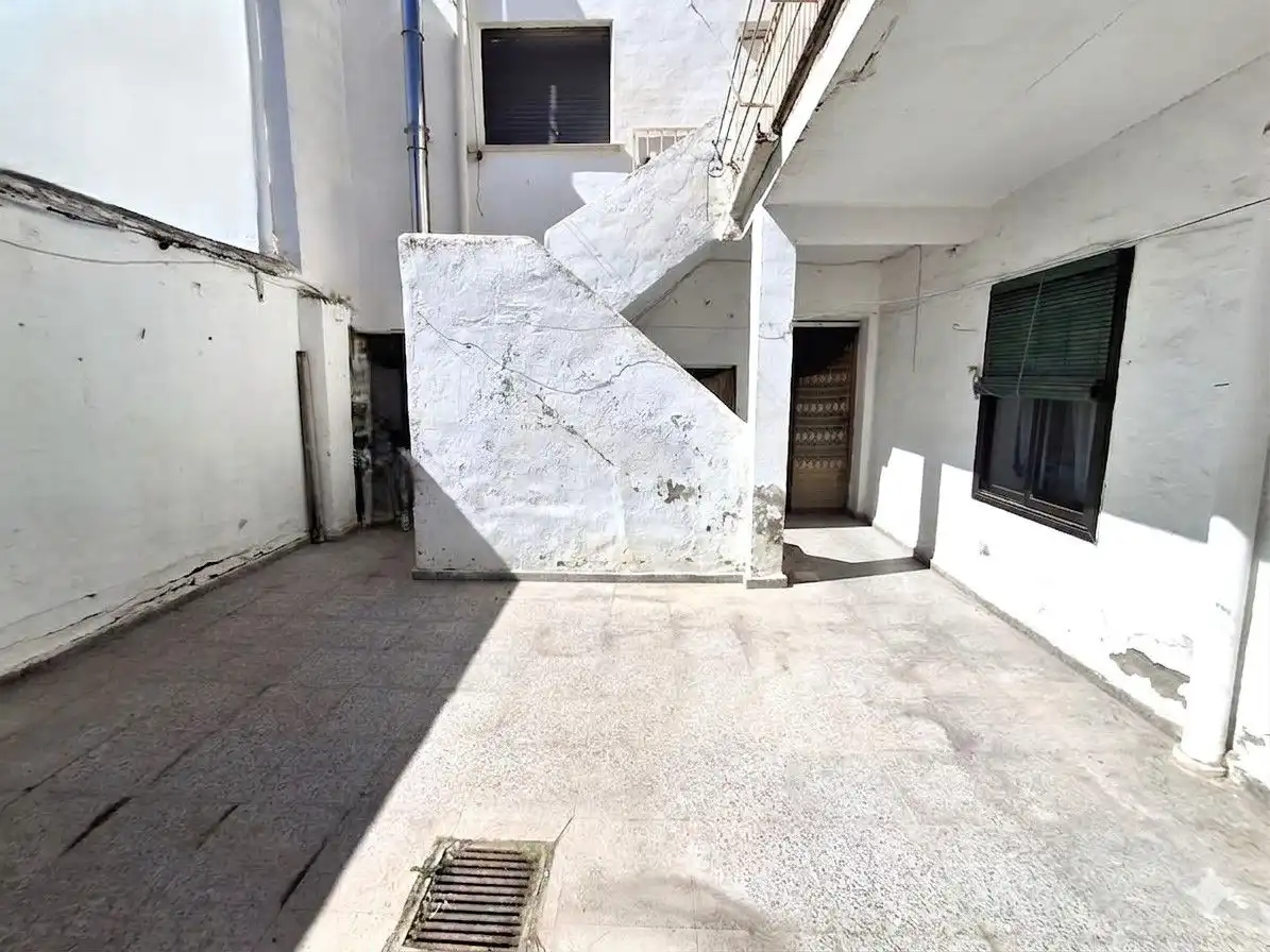 Houses for sale in La Roda  with Heating, Terrace and Storage room