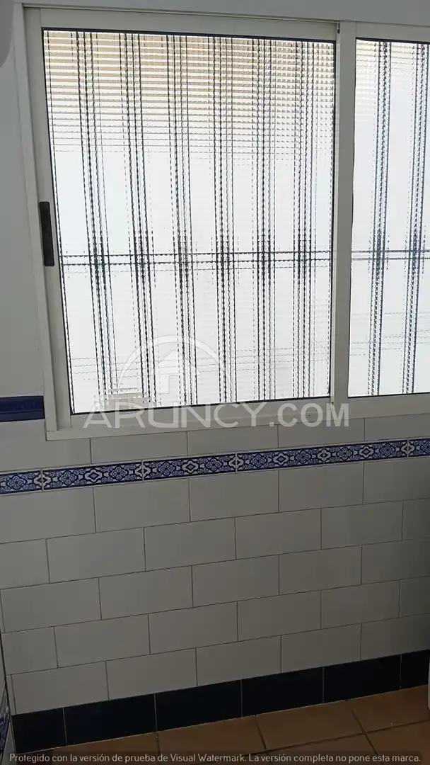 Bathroom of Flat for rent in Alcalá de Guadaira  with Air Conditioner and Furnished