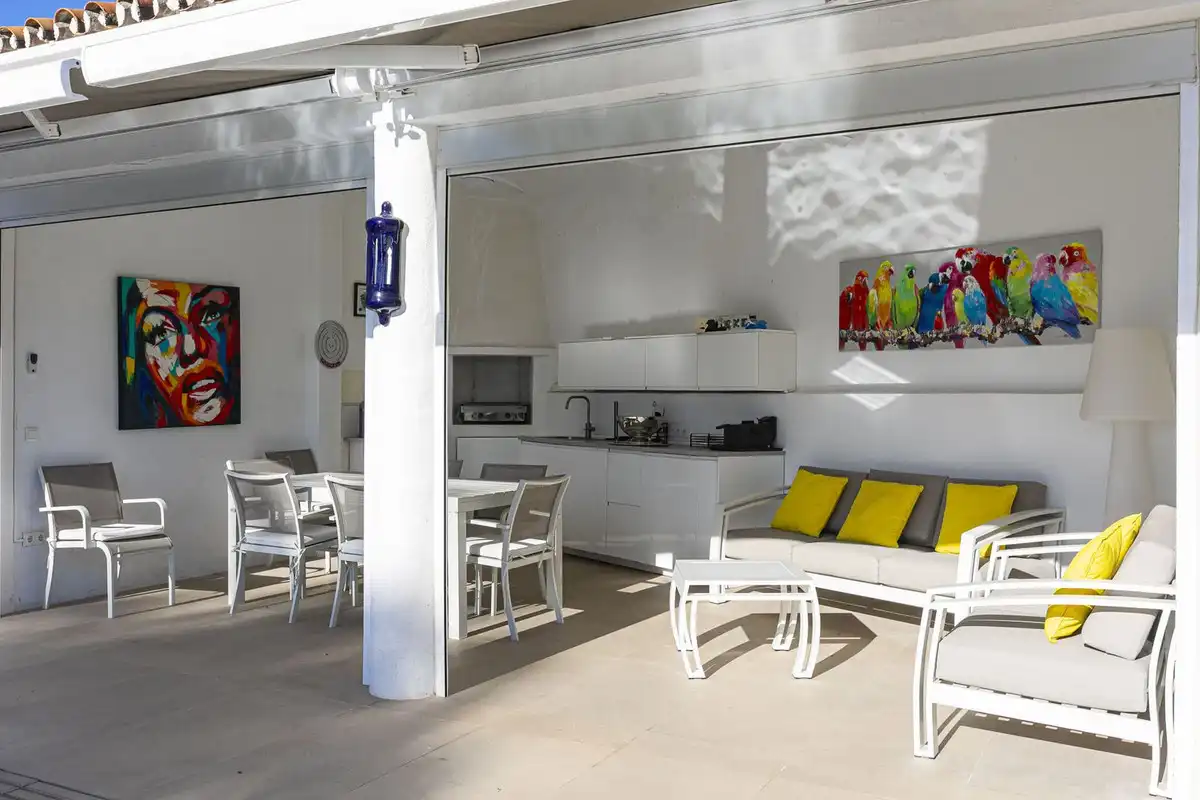 Chalet con piscina en venta en Avenida Pablo Ruiz Picasso, imagen 20