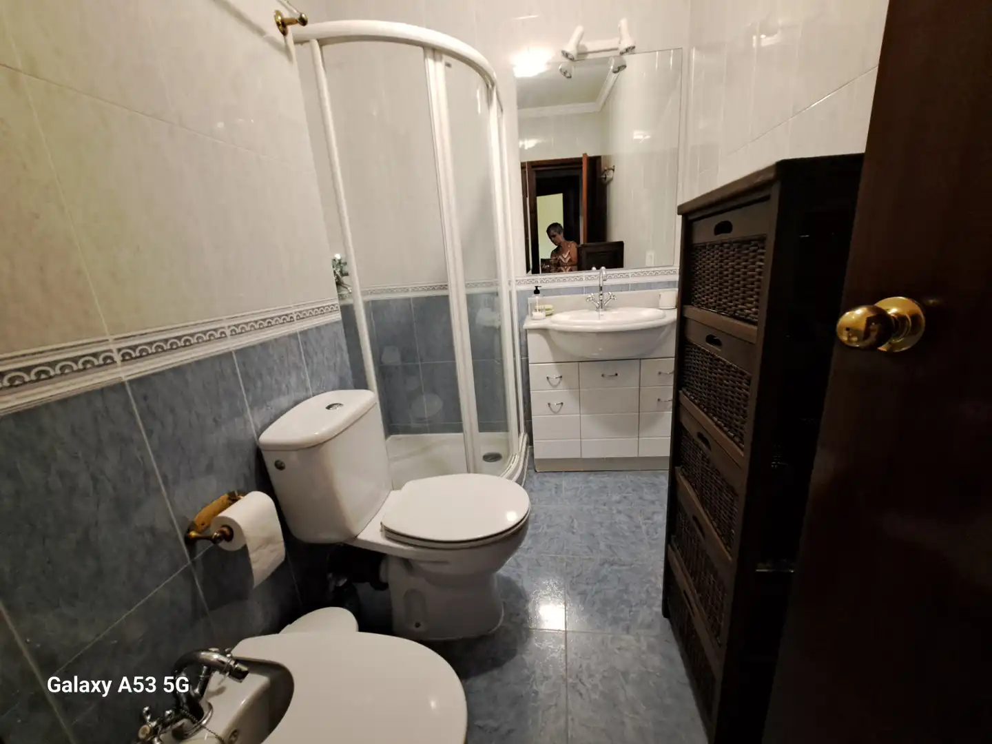 Baño de Apartamento de alquiler en Marbella con Calefacción, Terraza y Amueblado