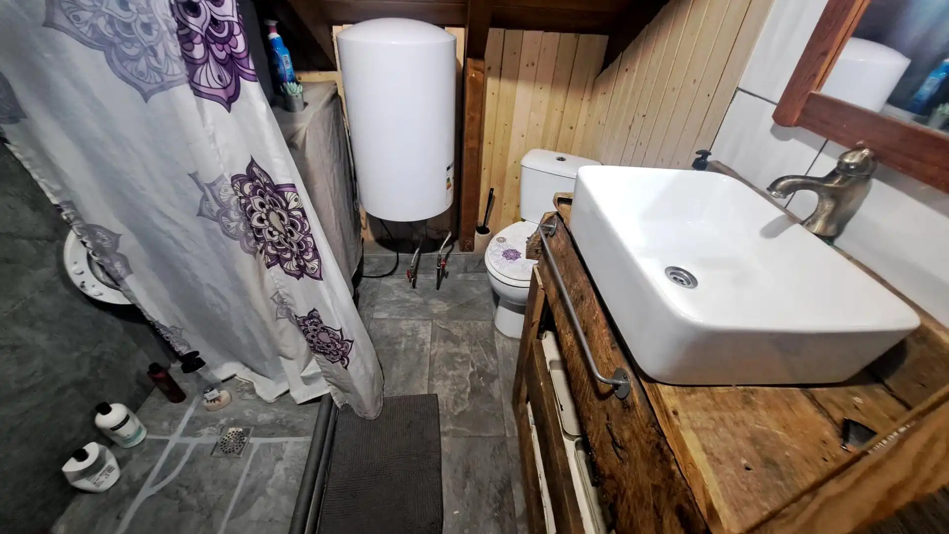 Bathroom of Detached homes for sale in Toreno  with Furnished