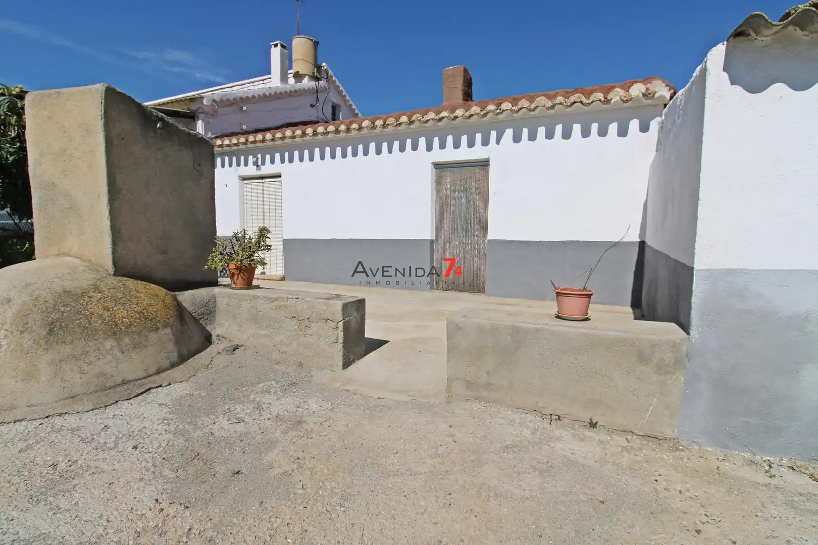 Vista exterior de Casa o xalet en venda en Lorca amb Aire condicionat, Jardí privat i Moblat