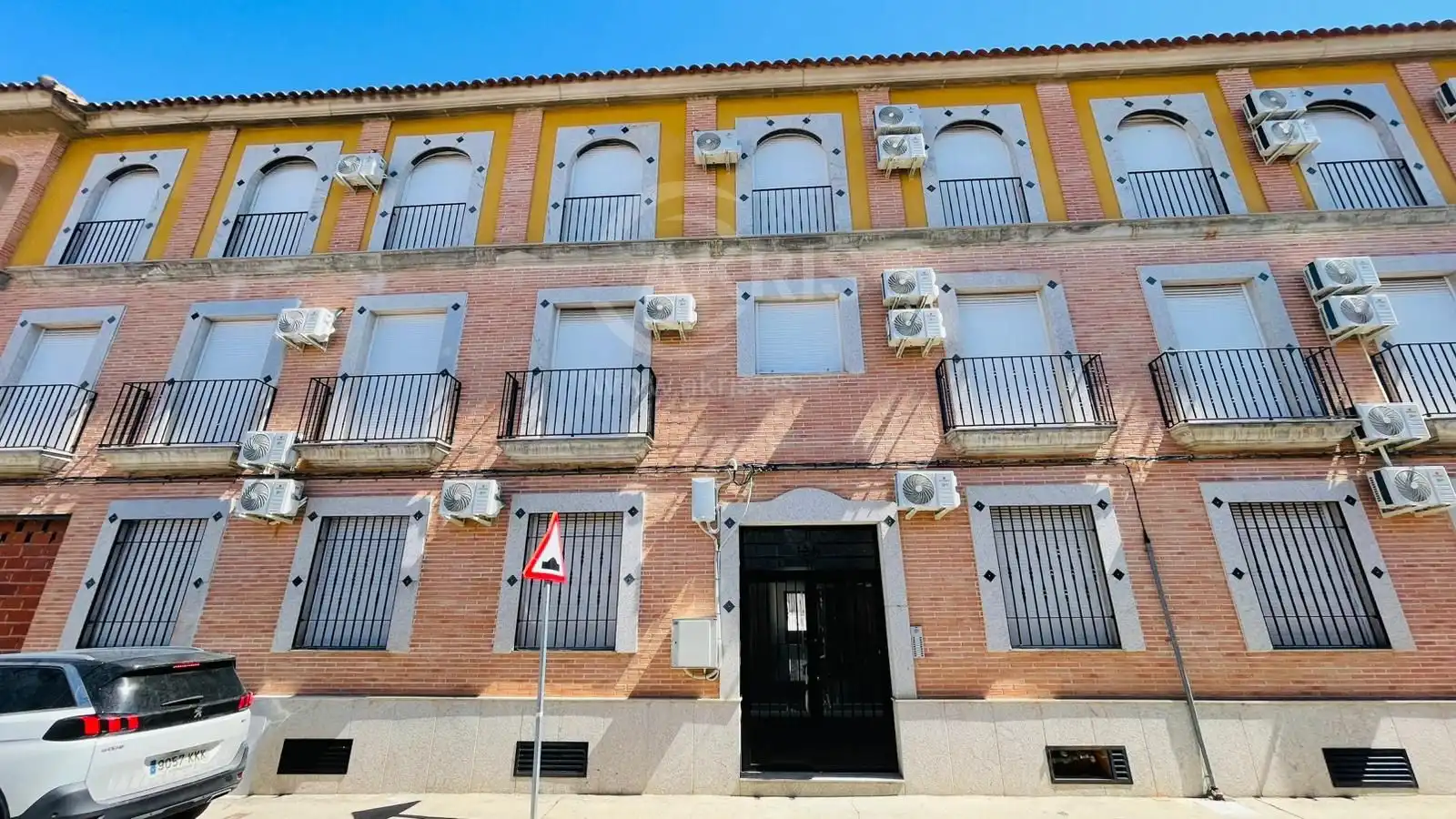 Exterior view of Flat for sale in Malpica de Tajo  with Heating