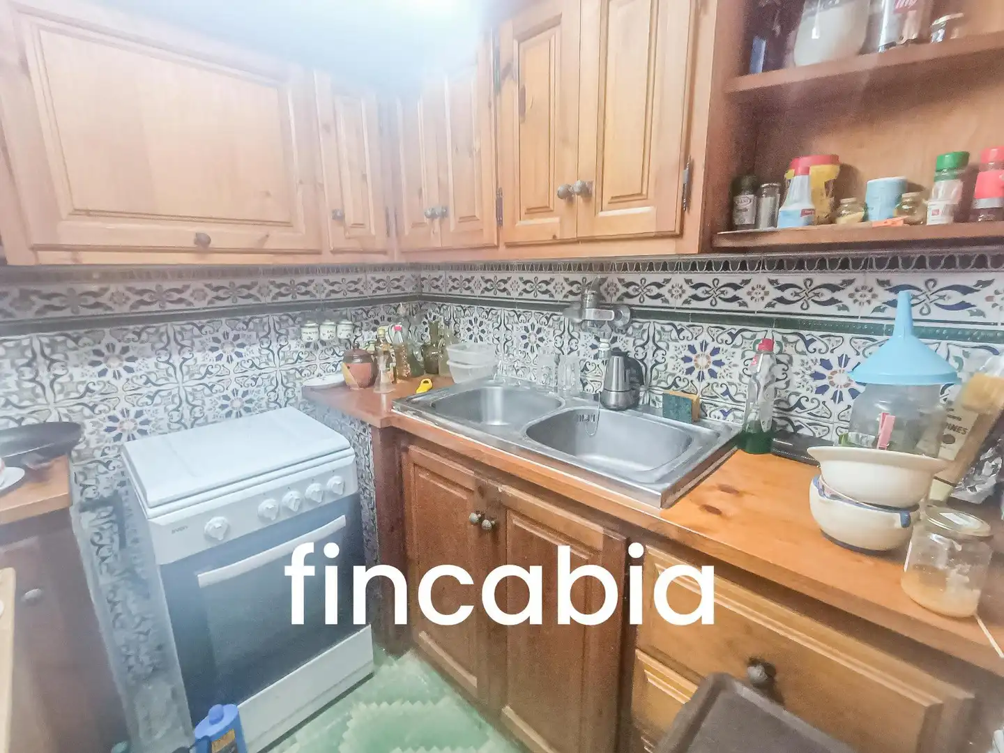 Cuina de Casa o xalet en venda en Riudarenes amb Calefacció, Jardí privat i Terrassa