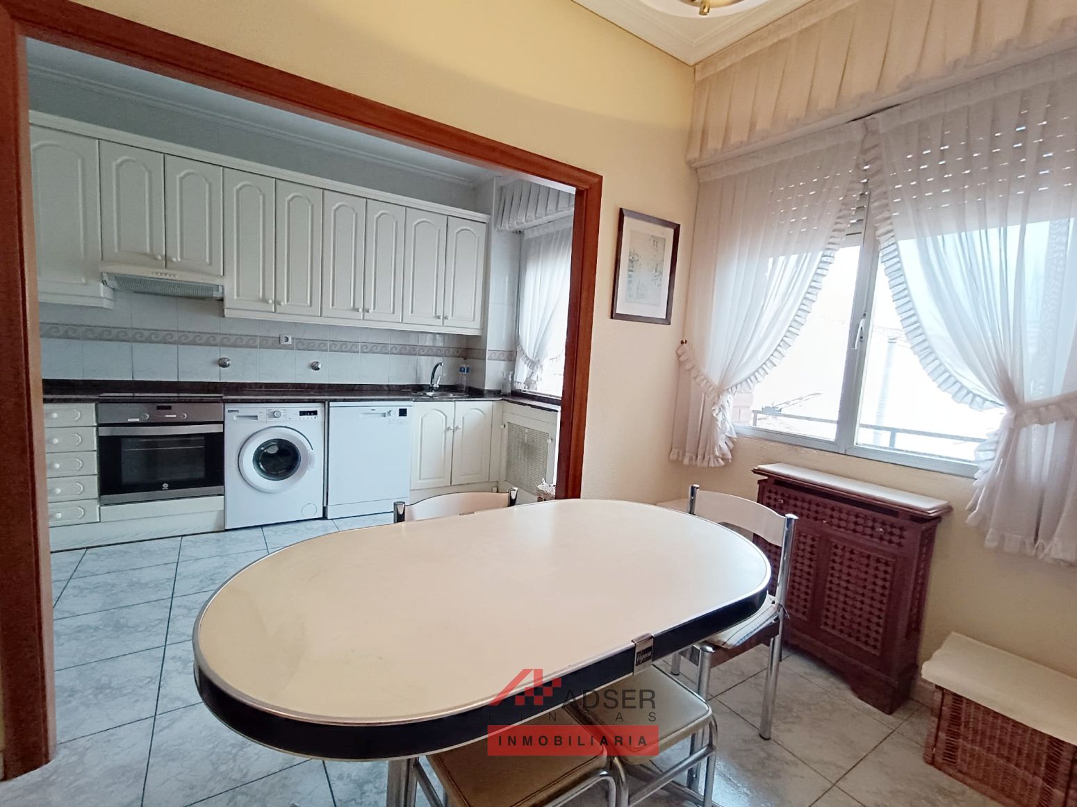 Kitchen of Flat for sale in  Logroño  with Heating, Parquet flooring and Balcony