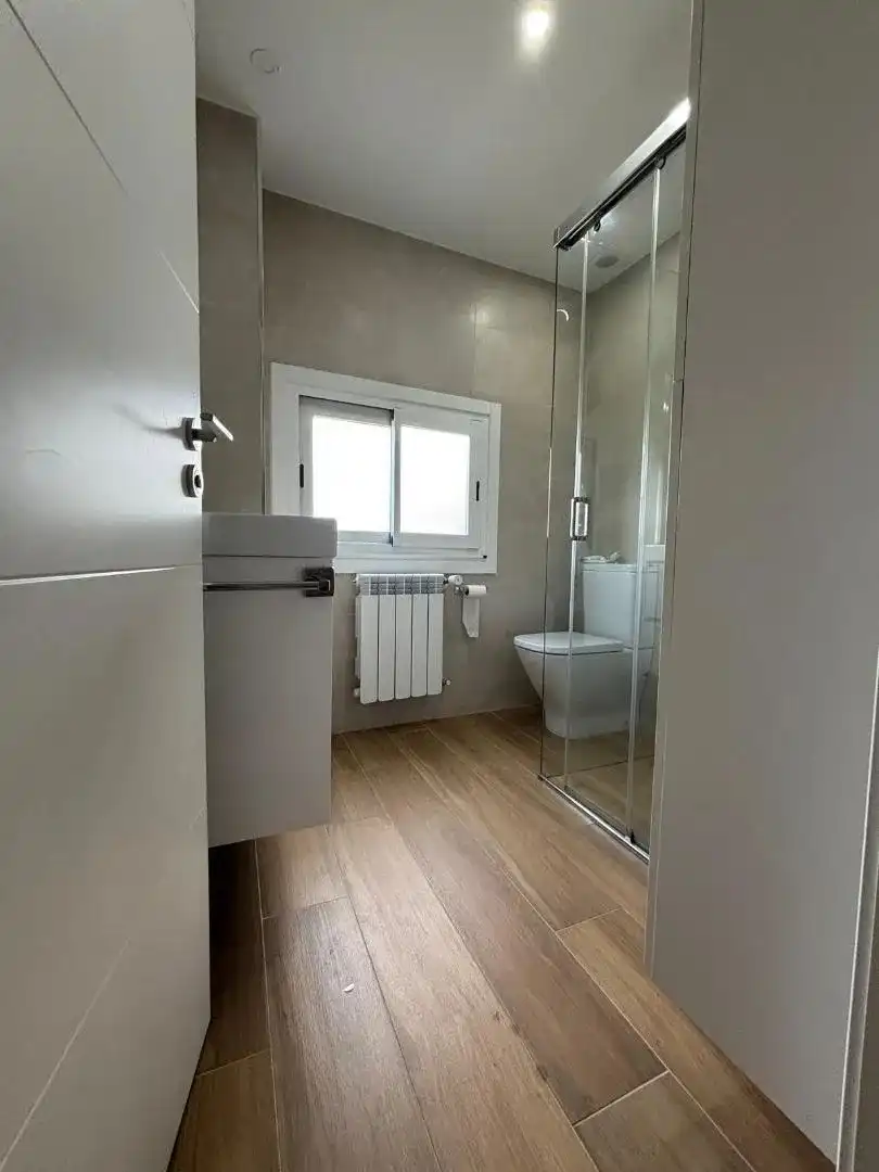 Baño de Piso en venta en Ourense Capital  con Calefacción, Parquet y Horno