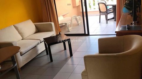 Foto 4 de Apartamento en venta en Playa de Fañabé, Adeje