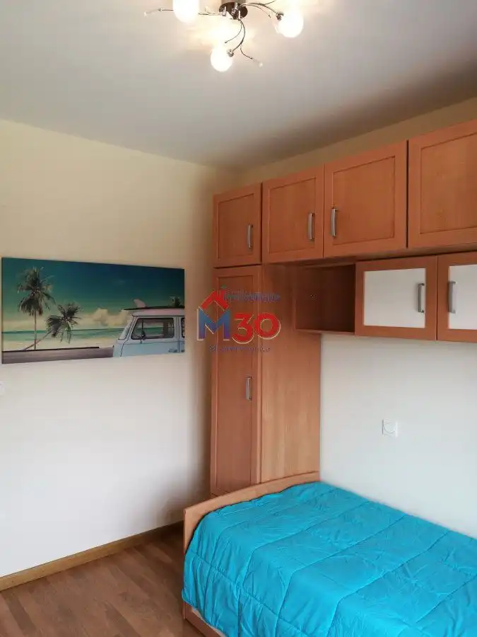 Habitación de Apartamento en venta en Miranda de Ebro con Calefacción y Trastero