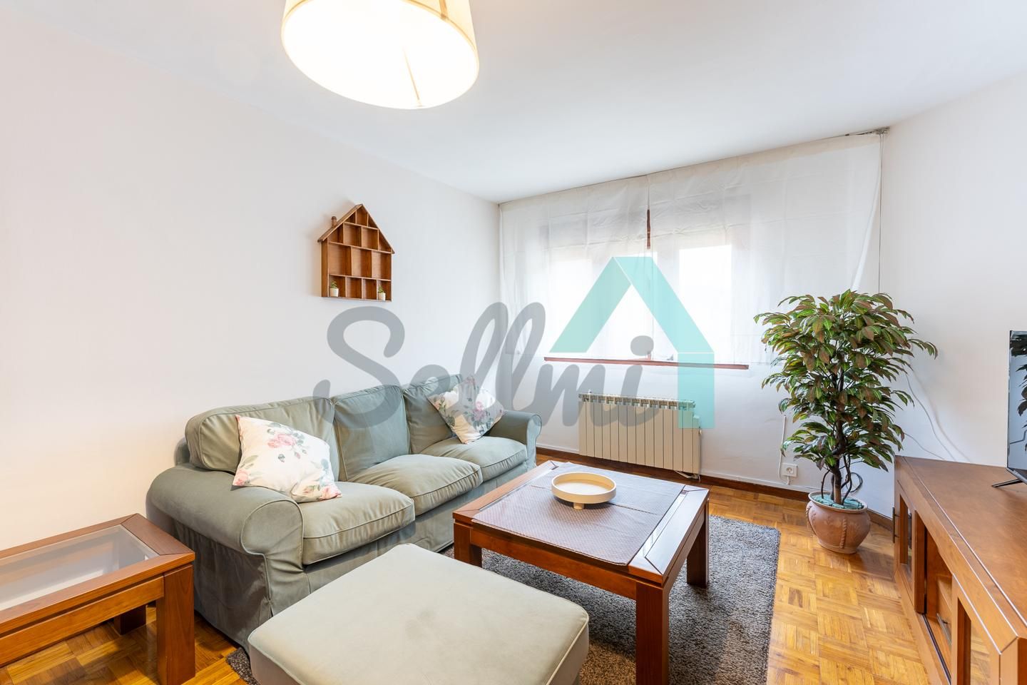 Sala de estar de Piso en venta en Laviana con Calefacción, Parquet y Terraza