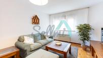Sala d'estar de Pis en venda en Laviana amb Calefacció, Parquet i Terrassa