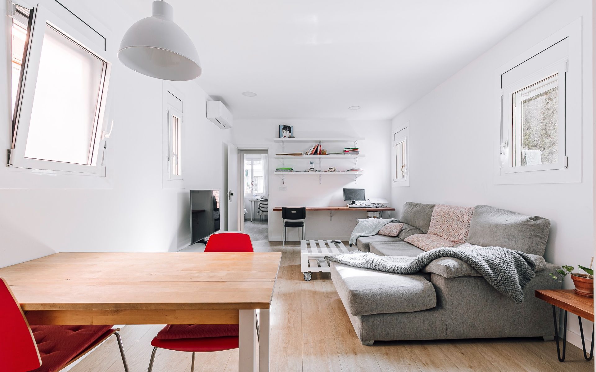 Living room of Attic for sale in  Barcelona Capital  with Air Conditioner, Heating and Terrace