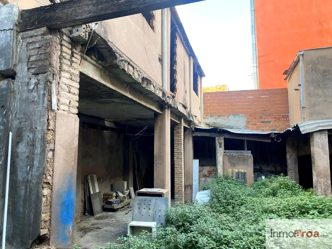 Vista exterior de Casa o xalet en venda en Burjassot amb Terrassa