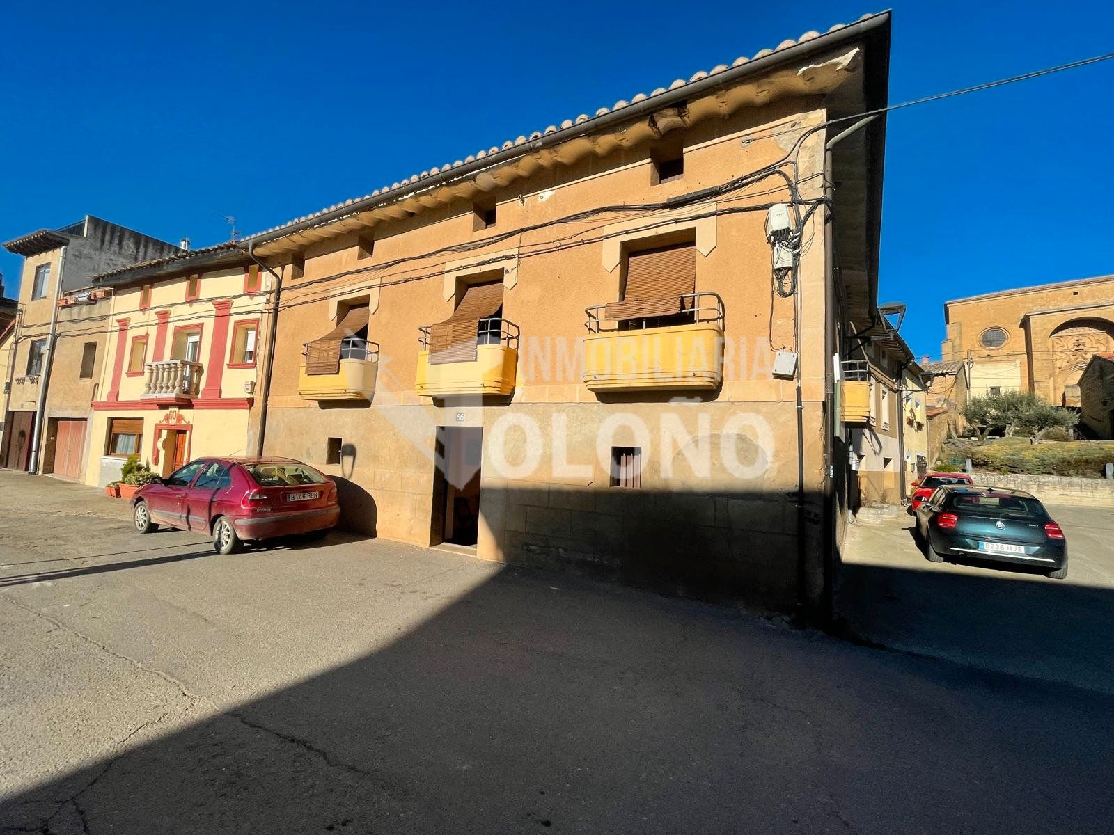 Außenansicht von Country house zum verkauf in Zarratón mit Abstellraum und Balkon