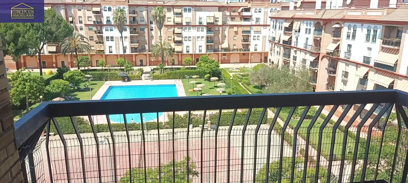 Außenansicht von Wohnung mieten mit Kaufoption in Córdoba mit Klimaanlage, Heizung und Terrasse