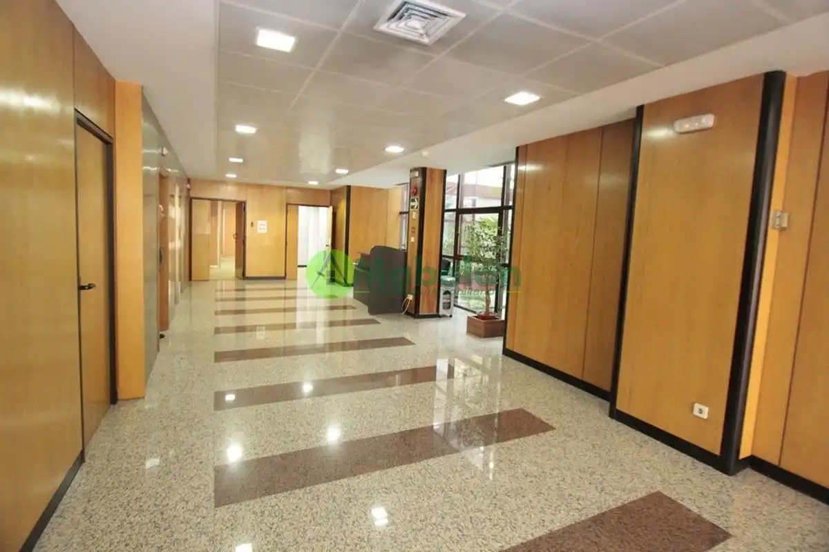 Office for rent in Marazuela - El Torreón