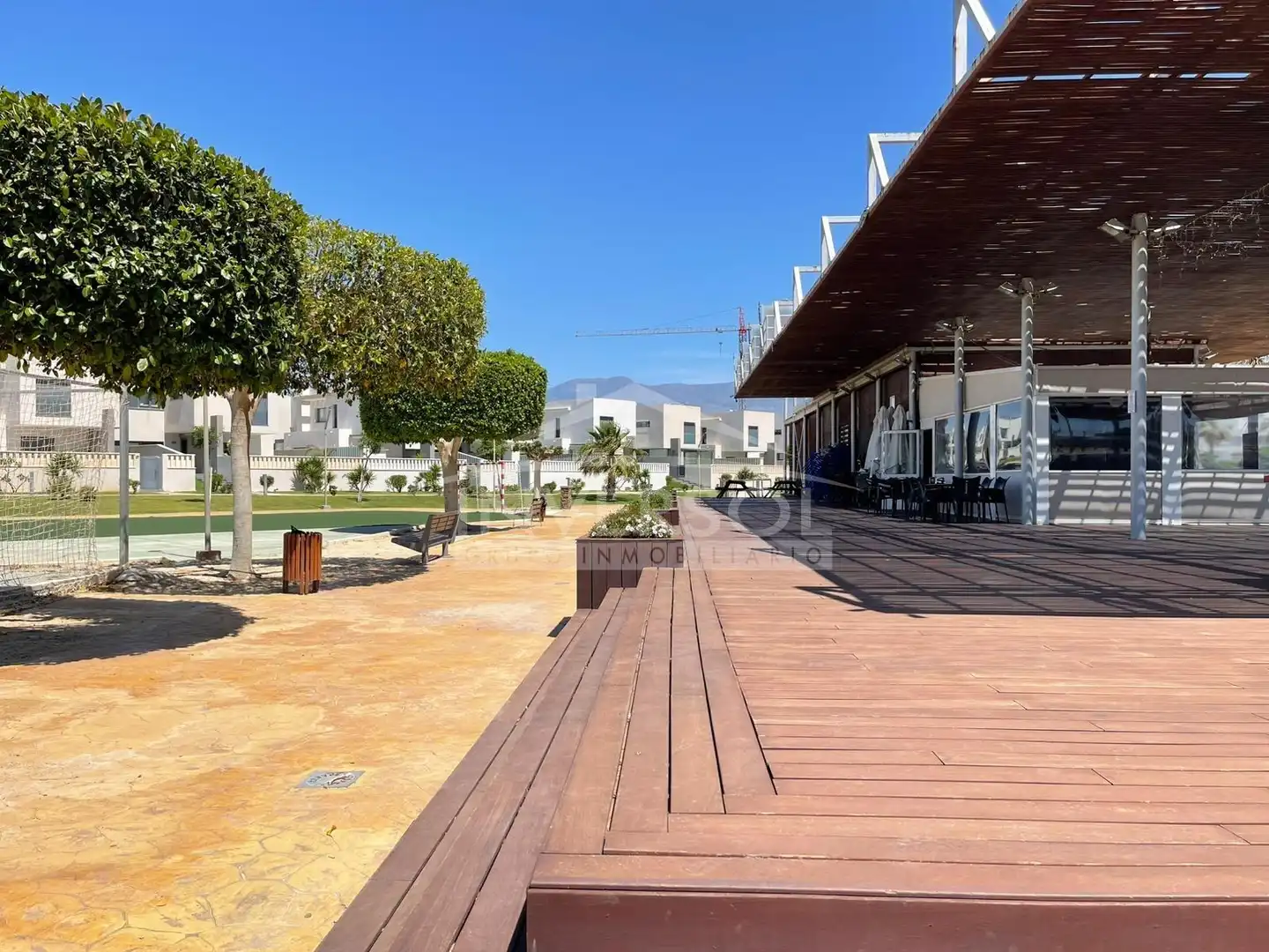 Terrassa de Casa adosada en venda en El Ejido amb Jardí privat, Terrassa i Piscina comunitària