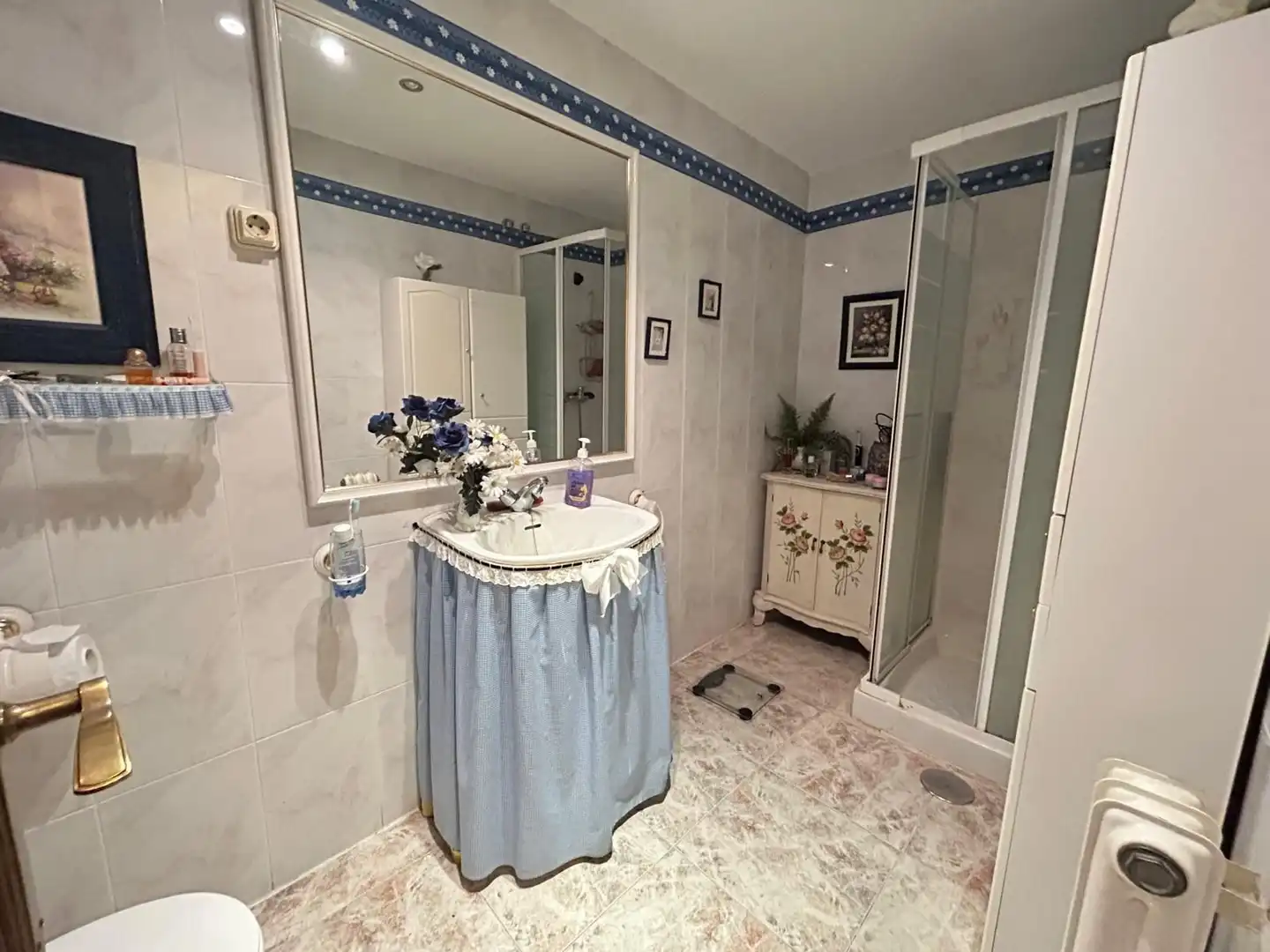 Bathroom of Flat for sale in Ciempozuelos  with Air Conditioner, Heating and Storage room