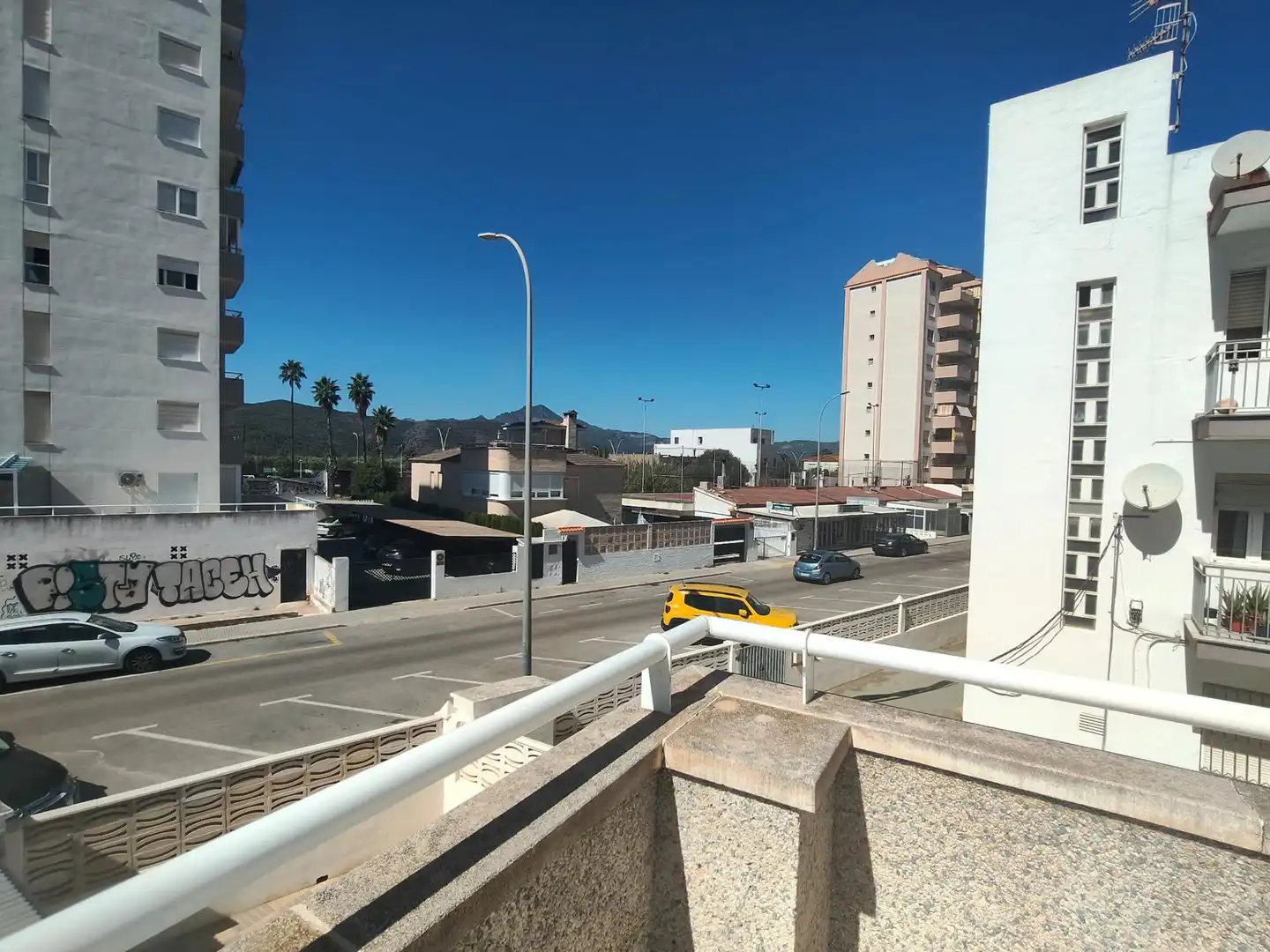 Apartamento con piscina en venta en Playa de Gandia, imagen 26