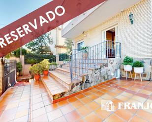 Exterior view of House or chalet for sale in Cerdanyola del Vallès  with Air Conditioner, Heating and Terrace