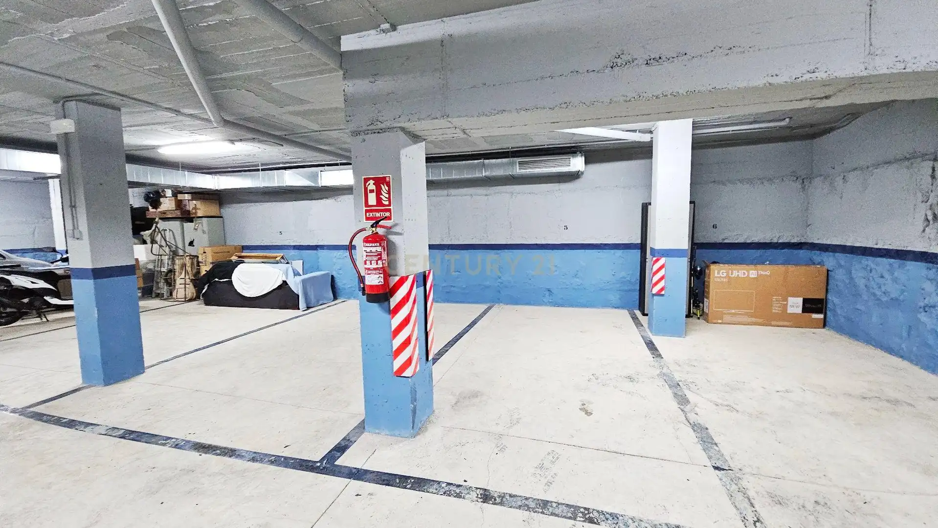Aparcament de Apartament en venda en Llançà amb Aire condicionat, Piscina i Forn