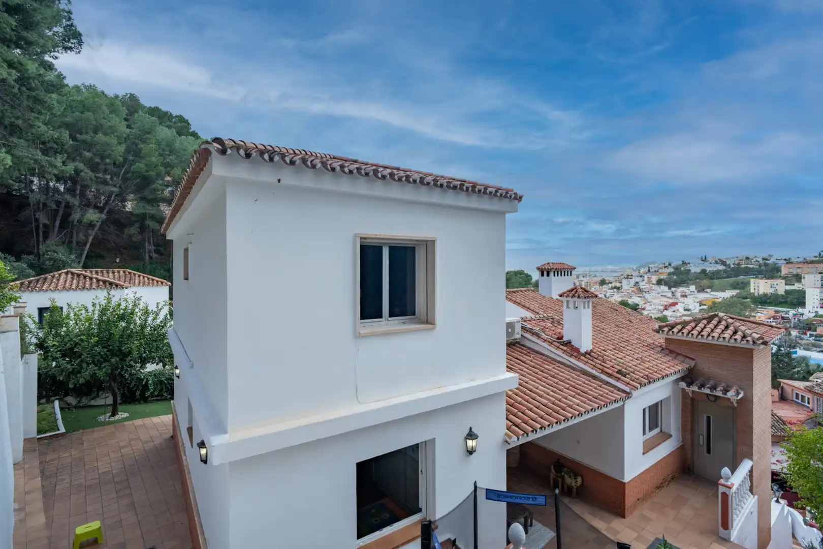 Exterior view of Houses for sale in Málaga  with Air Conditioner, Heating and Private garden