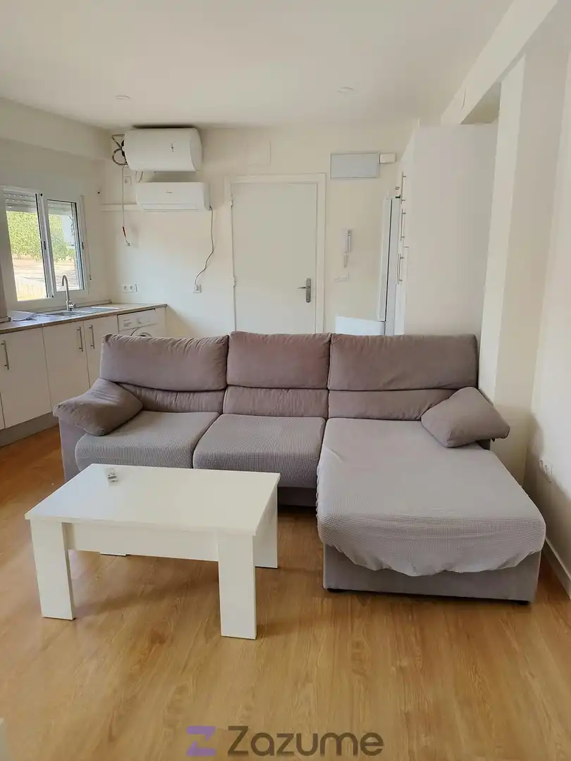 Wohnzimmer von Wohnung zur Miete in Sevilla mit Klimaanlage, Heizung und Möbliert
