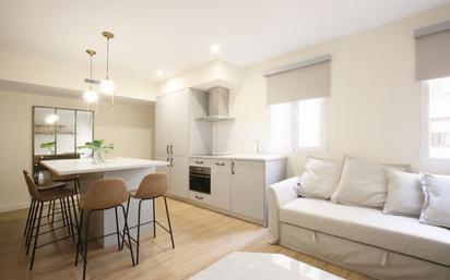 Kitchen of Flat to rent in  Madrid Capital  with Air Conditioner, Furnished and Oven