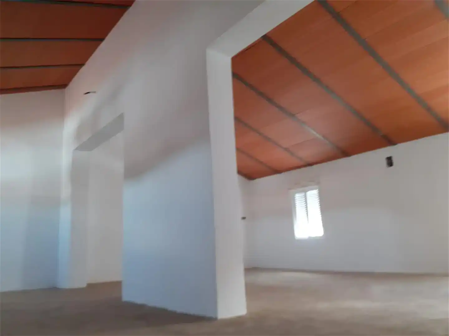 Casa adosada en venda en El Almendro amb Jardí privat i Moblat