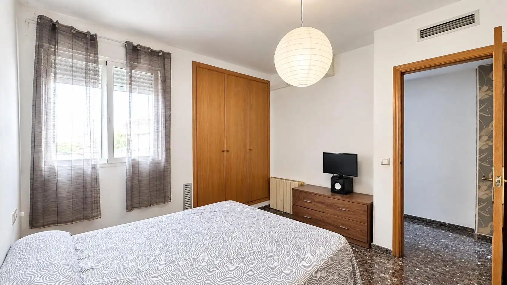 Bedroom of Flat for sale in Carlet, Valencia