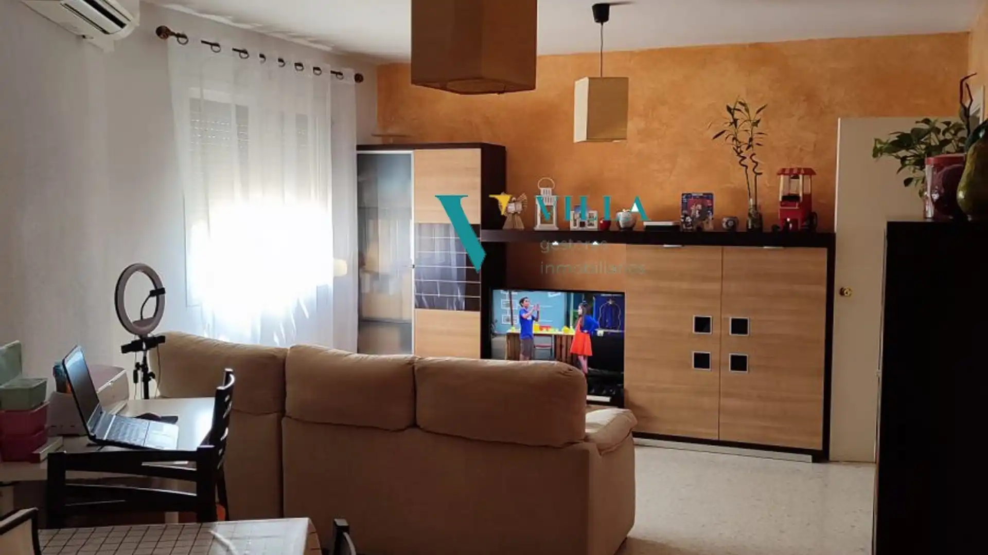 Sala de estar de Piso en venta en Alcalá de Guadaira con Amueblado