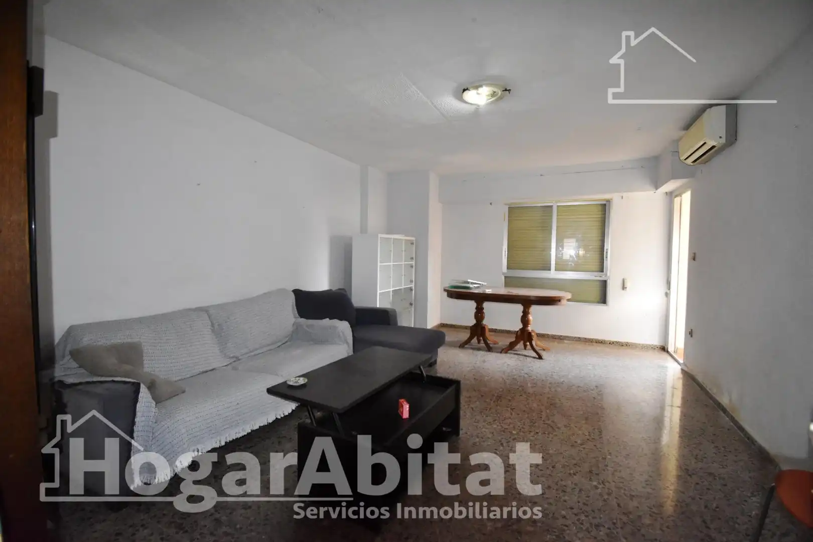 Living room of Flat for sale in Dénia  with Air Conditioner and Balcony