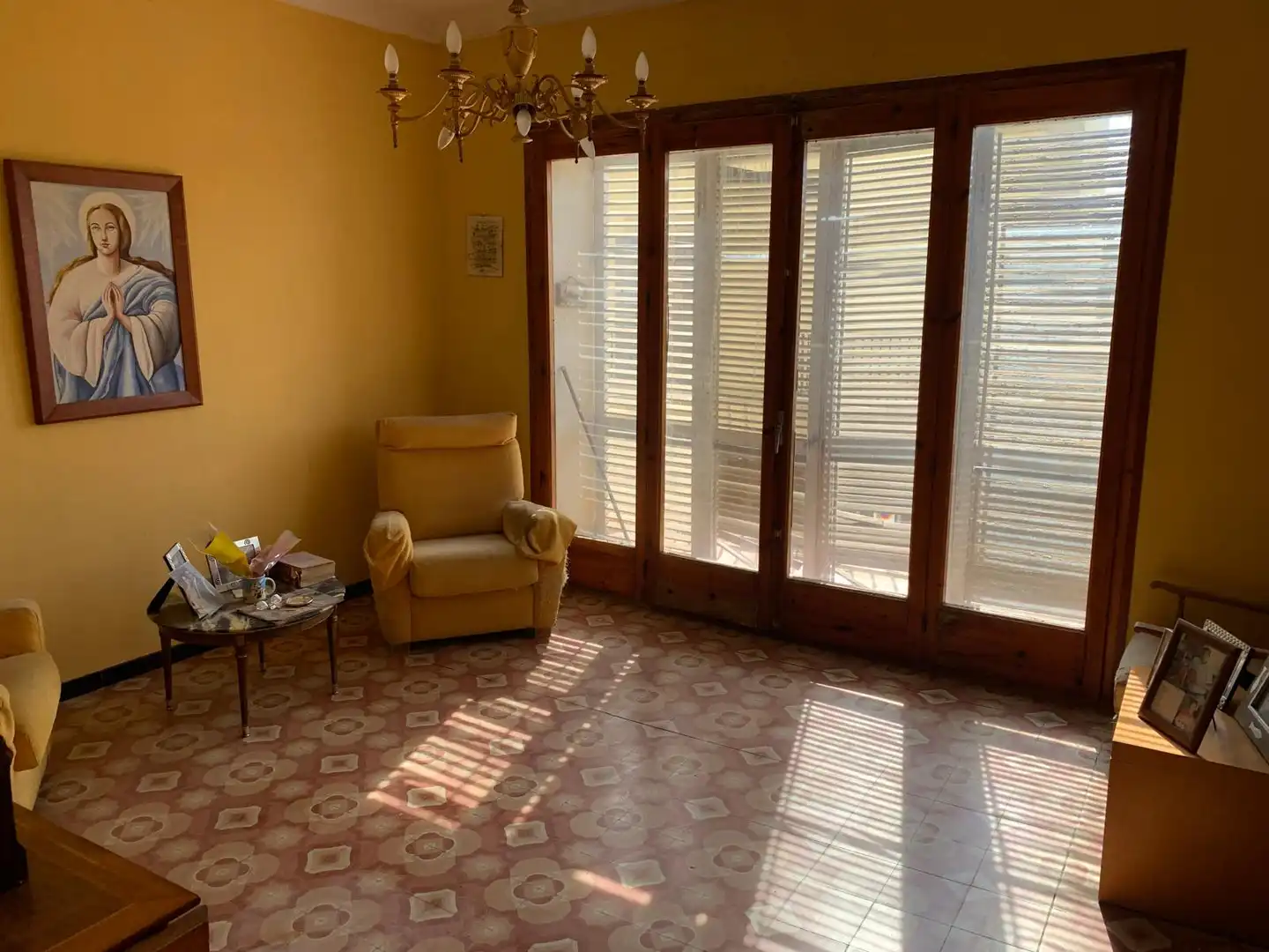 Sala de estar de Casa adosada en venta en L'Armentera con Balcón