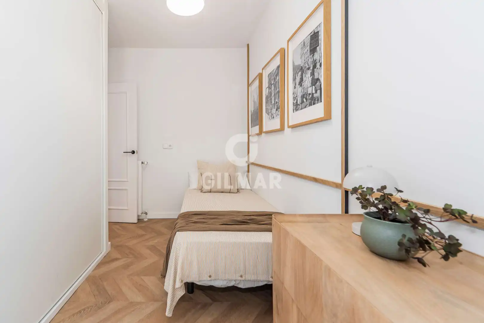 Bedroom of Flat for sale in Madrid  with Heating