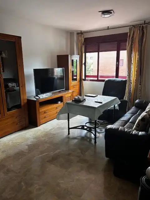 Wohnzimmer von Wohnung zur Miete in Córdoba mit Klimaanlage, Heizung und Möbliert