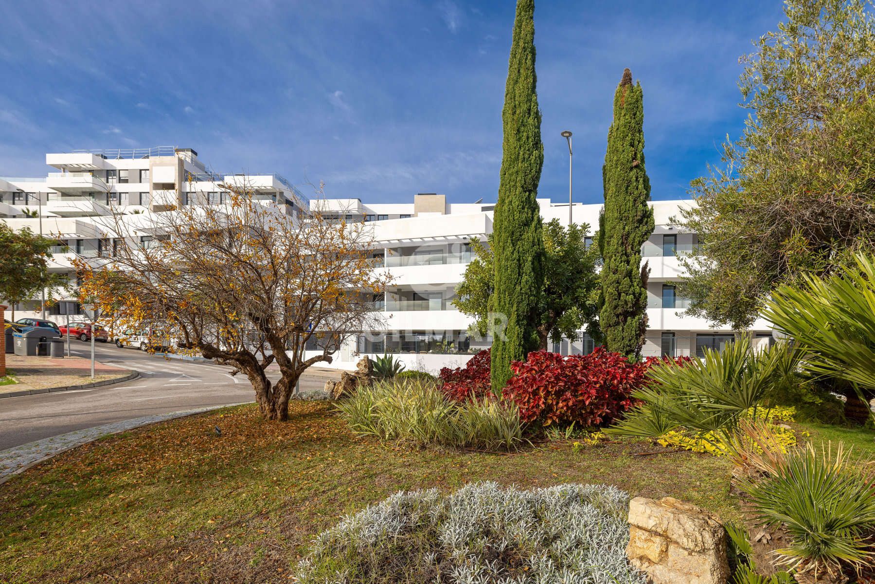 Vista exterior de Apartament en venda en Estepona amb Calefacció, Traster i Piscina