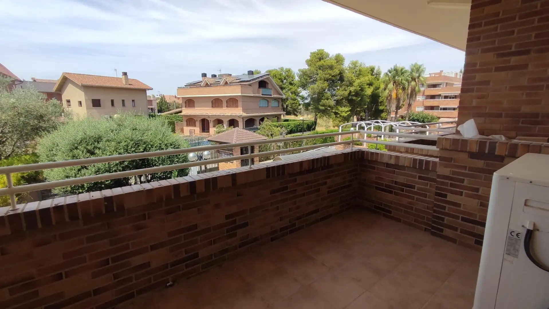 Terraza de Casa adosada de alquiler en Zaragoza con Aire acondicionado, Calefacción y Jardín privado