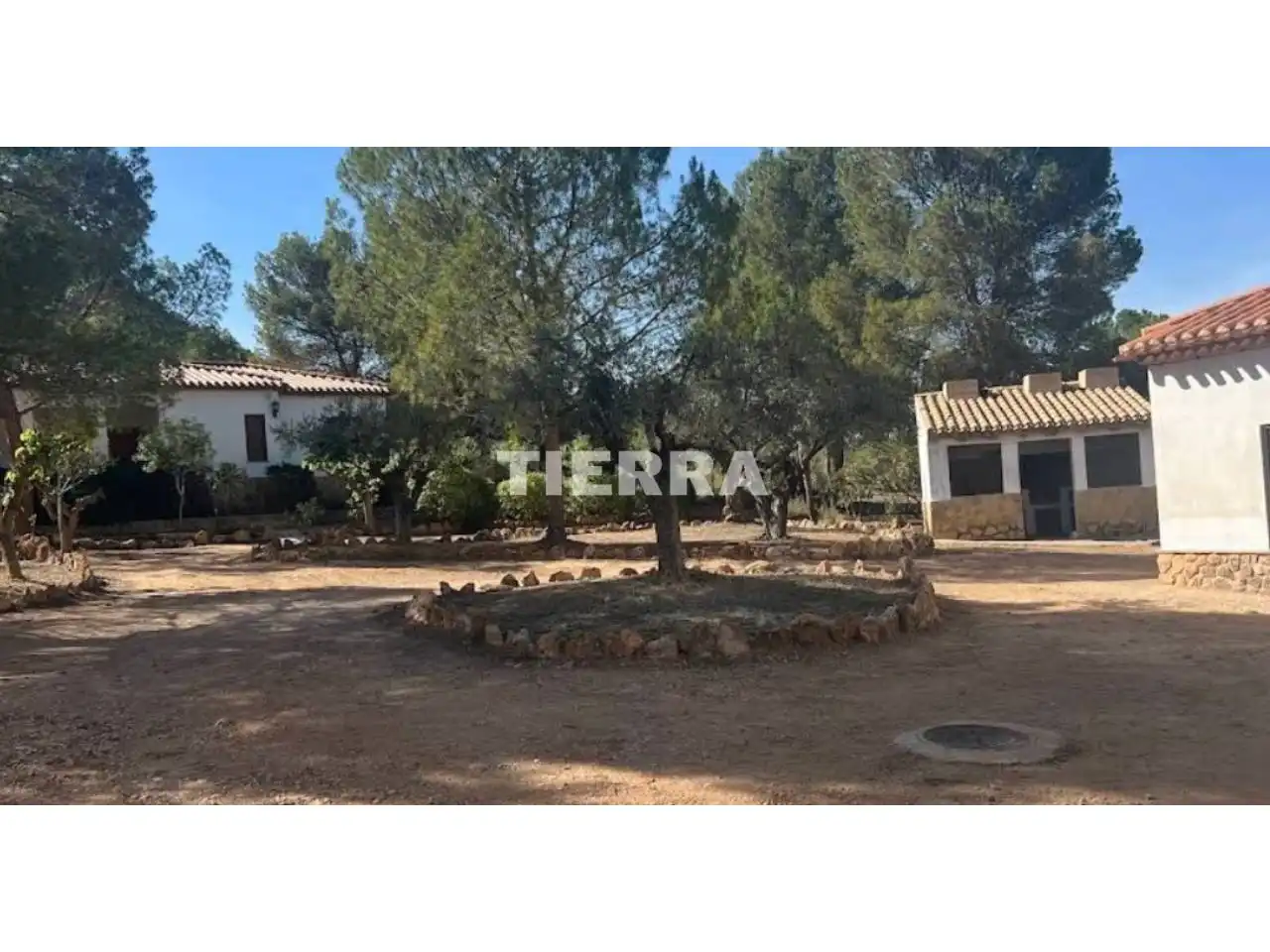 Garden of Buildings for sale in Socovos