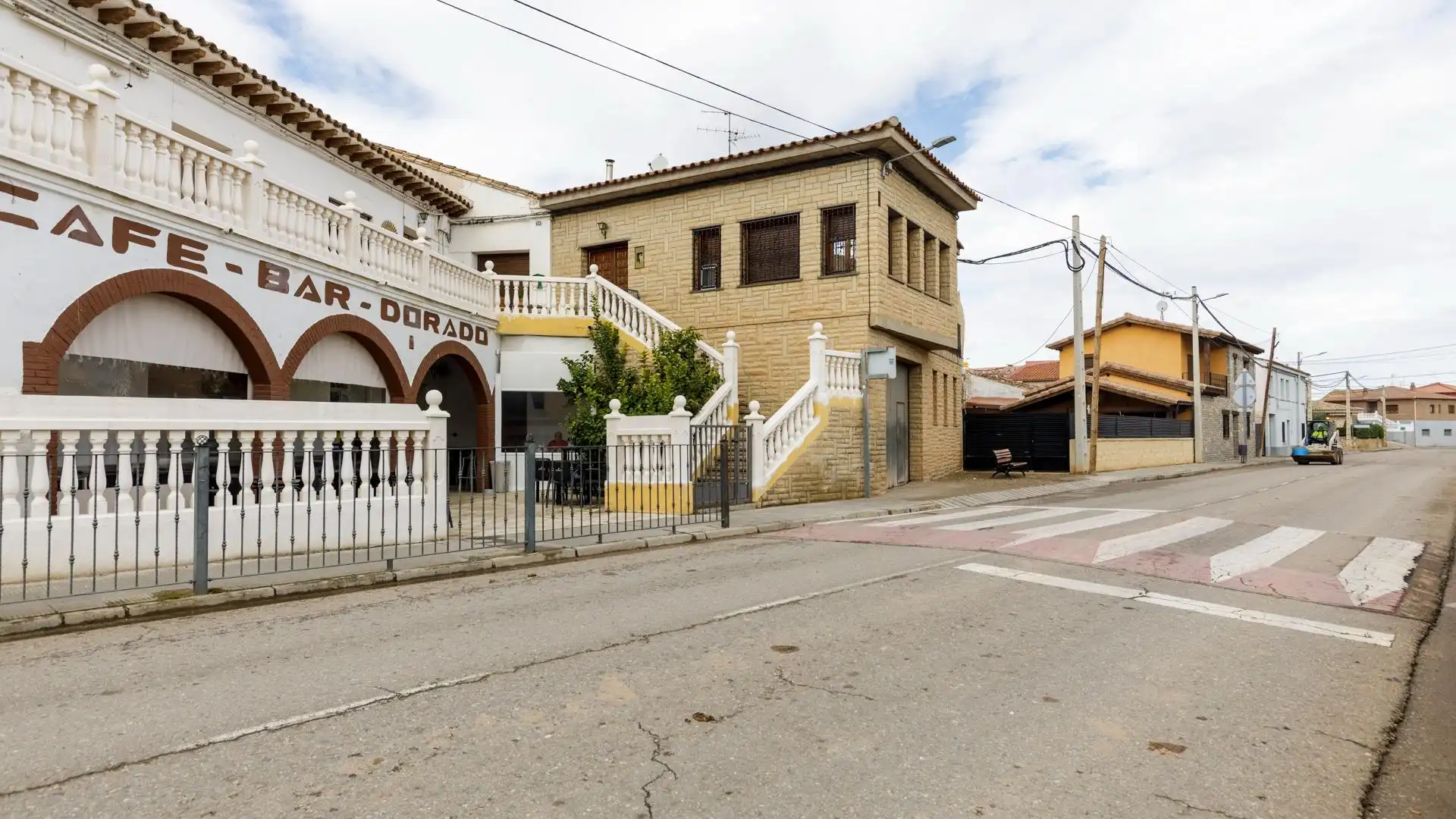 Vista exterior de Finca rústica en venta en Lumpiaque con Calefacción, Terraza y Amueblado