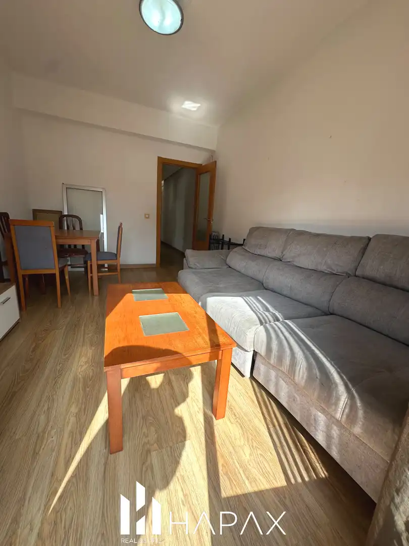 Living room of Flat for sale in Salamanca  with Heating and Balcony