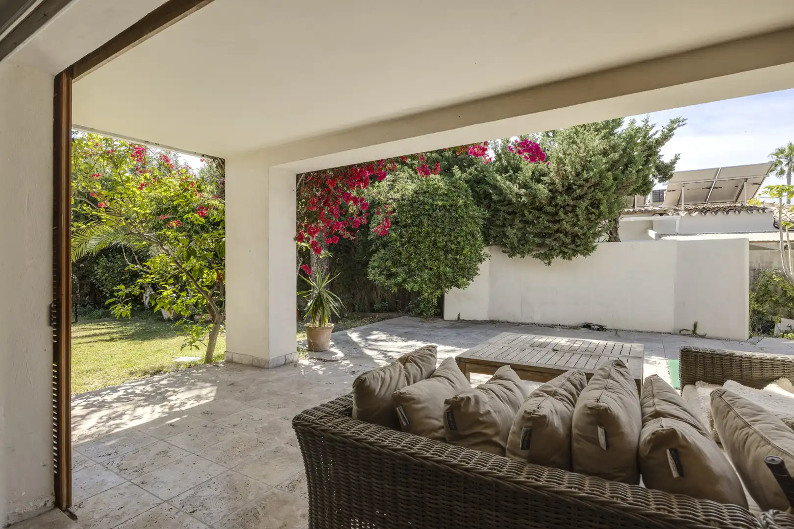 Terrassa de Casa o xalet en venda en Estepona amb Aire condicionat, Jardí privat i Terrassa
