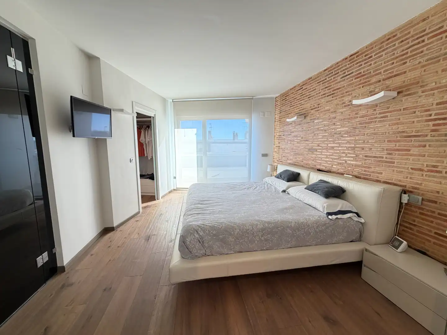 Bedroom of Detached homes for sale in Sagunto / Sagunt  with Air Conditioner, Terrace and Furnished