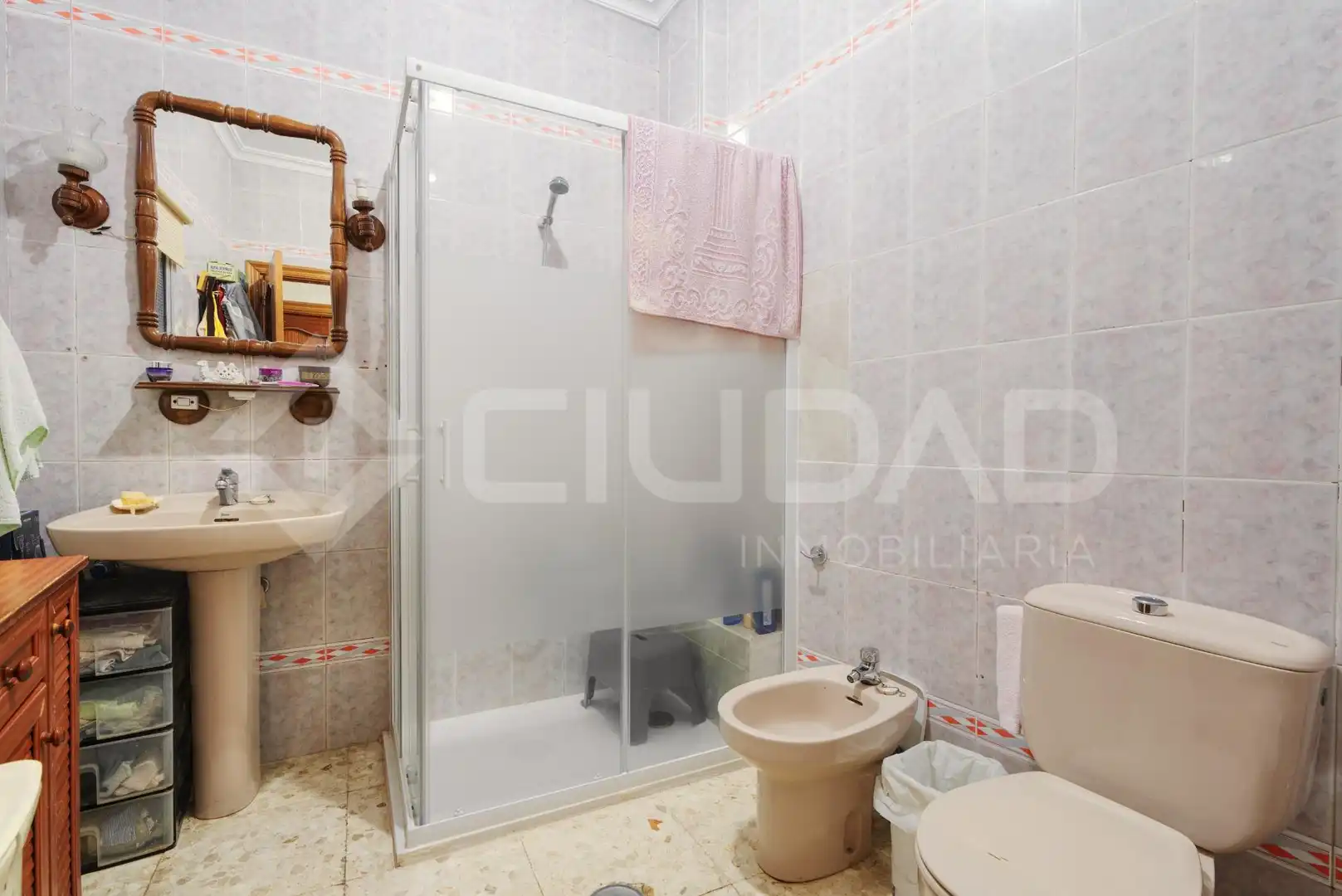 Baño de Piso en venta en Coria del Río con Aire acondicionado y Terraza