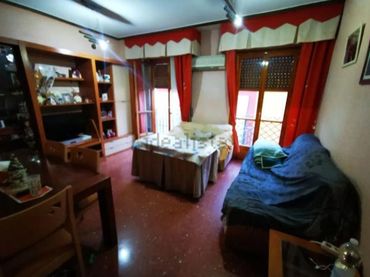 Apartment with balcony for sale in Ctra. Circunvalación - La Magdalena