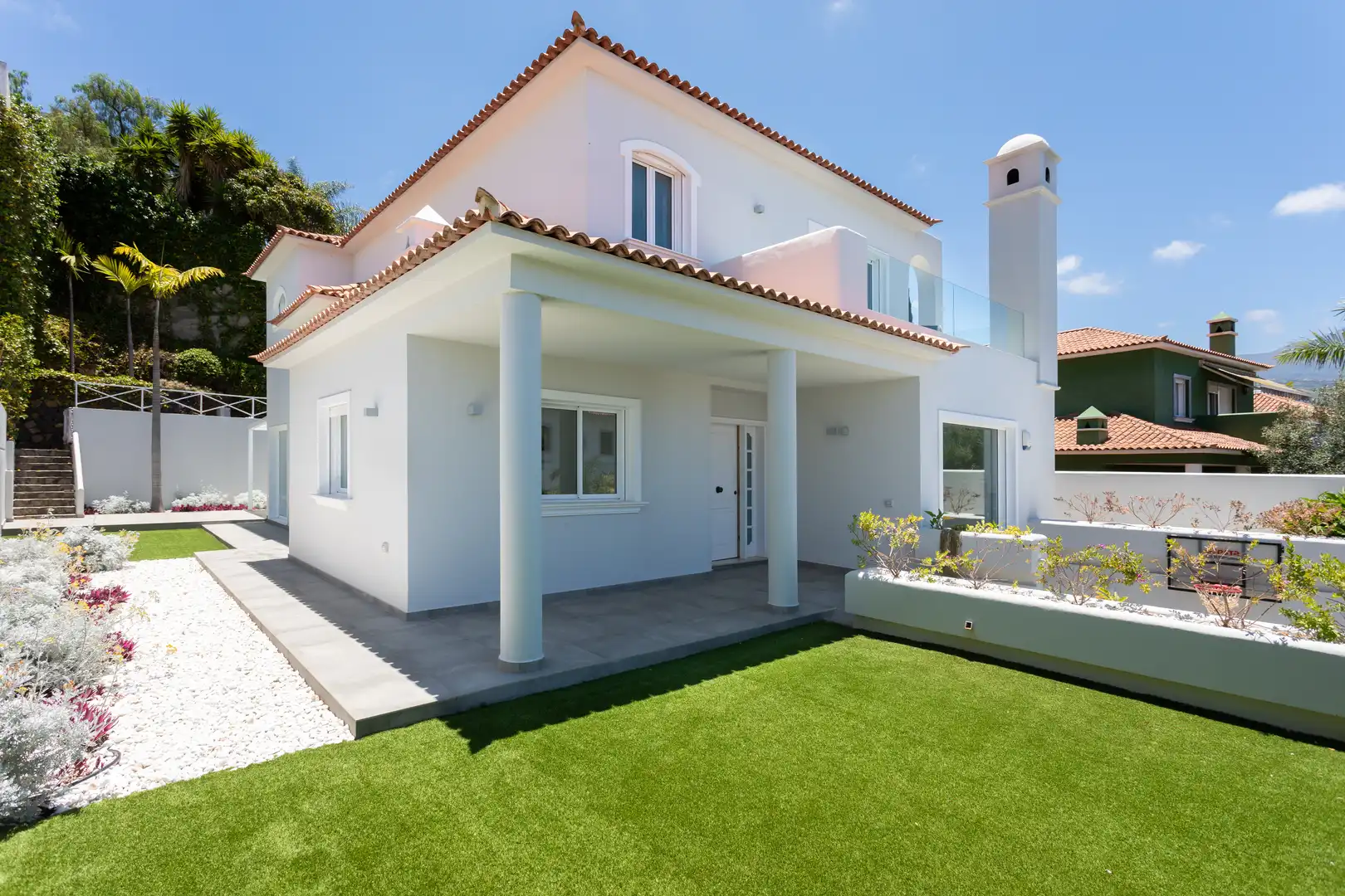 Vista exterior de Casa o xalet en venda en La Orotava amb Aire condicionat, Jardí privat i Traster