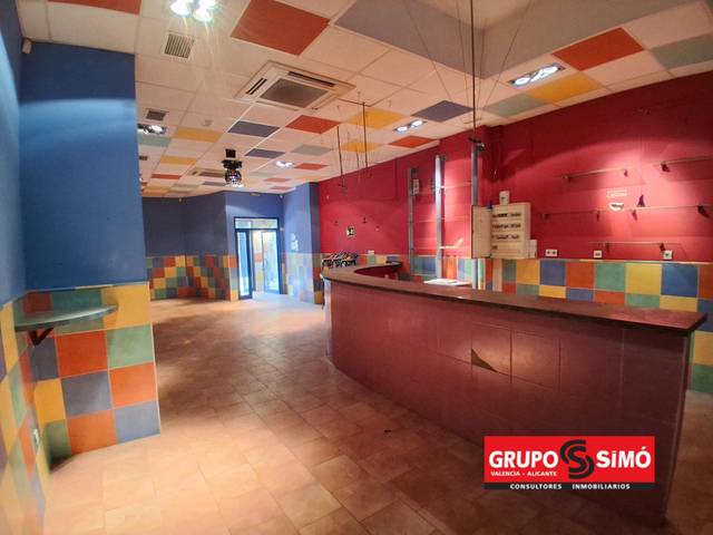 Local comercial en Venta en Pobla de Farnals