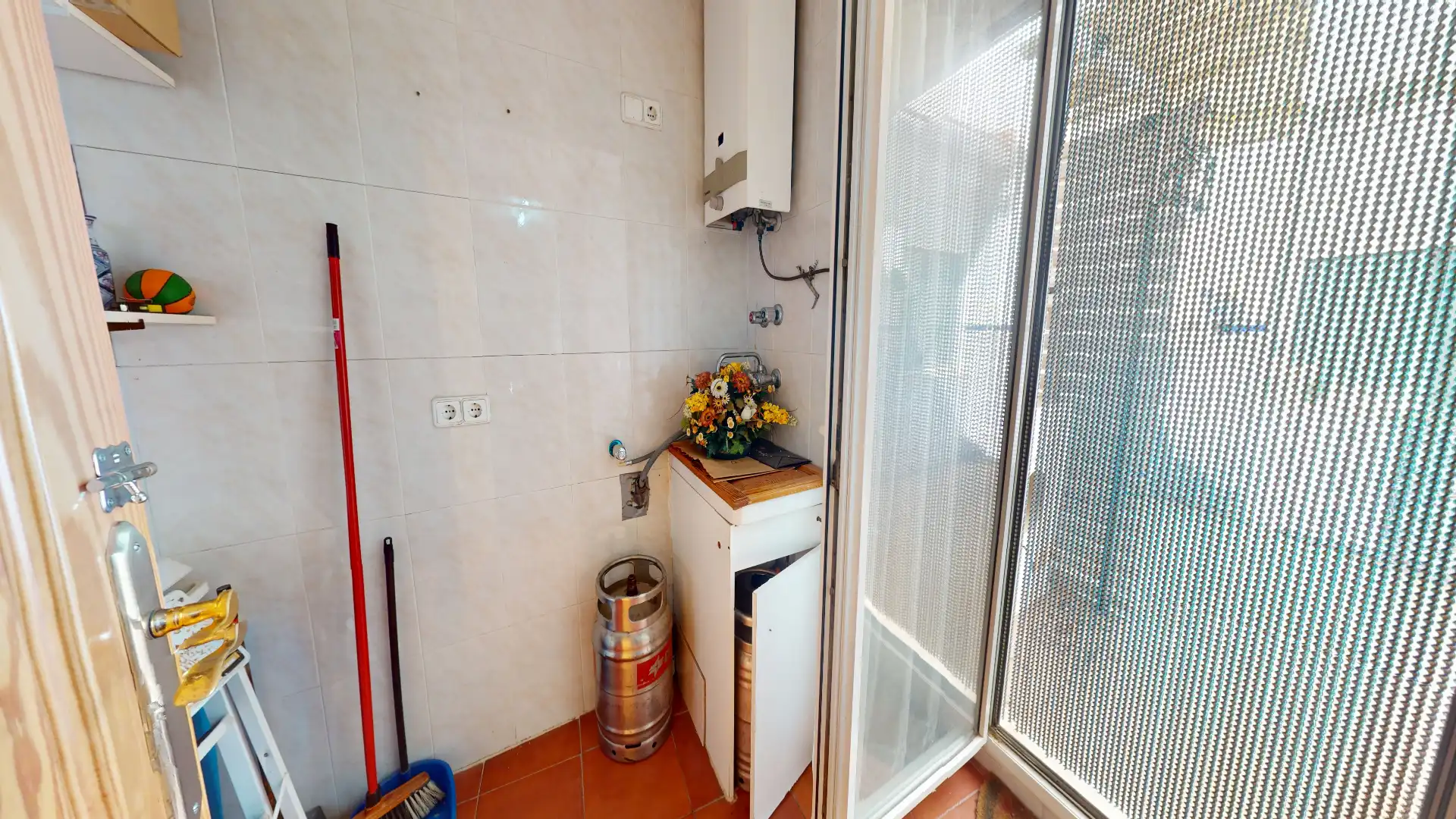 Küche von Wohnung zum Verkauf in Sax mit Klimaanlage, Terrasse und Balkon