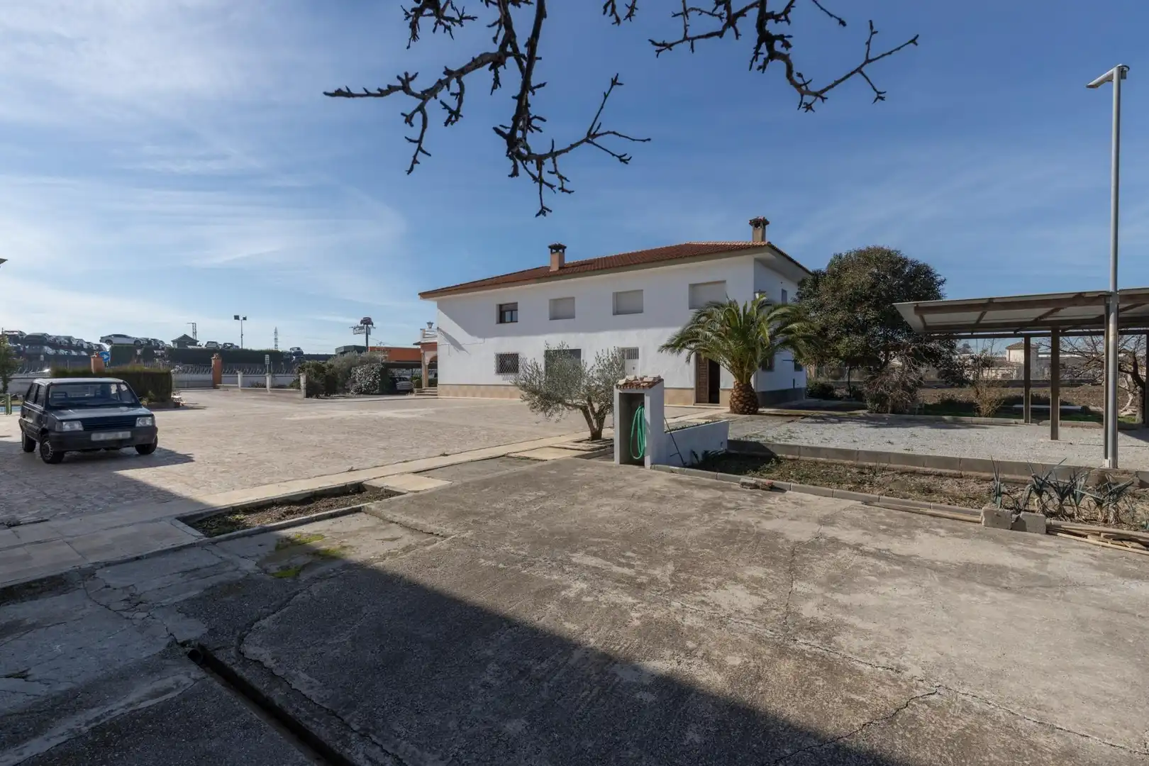 Vista exterior de Casa o chalet en venta en Granada con Calefacción, Jardín privado y Piscina