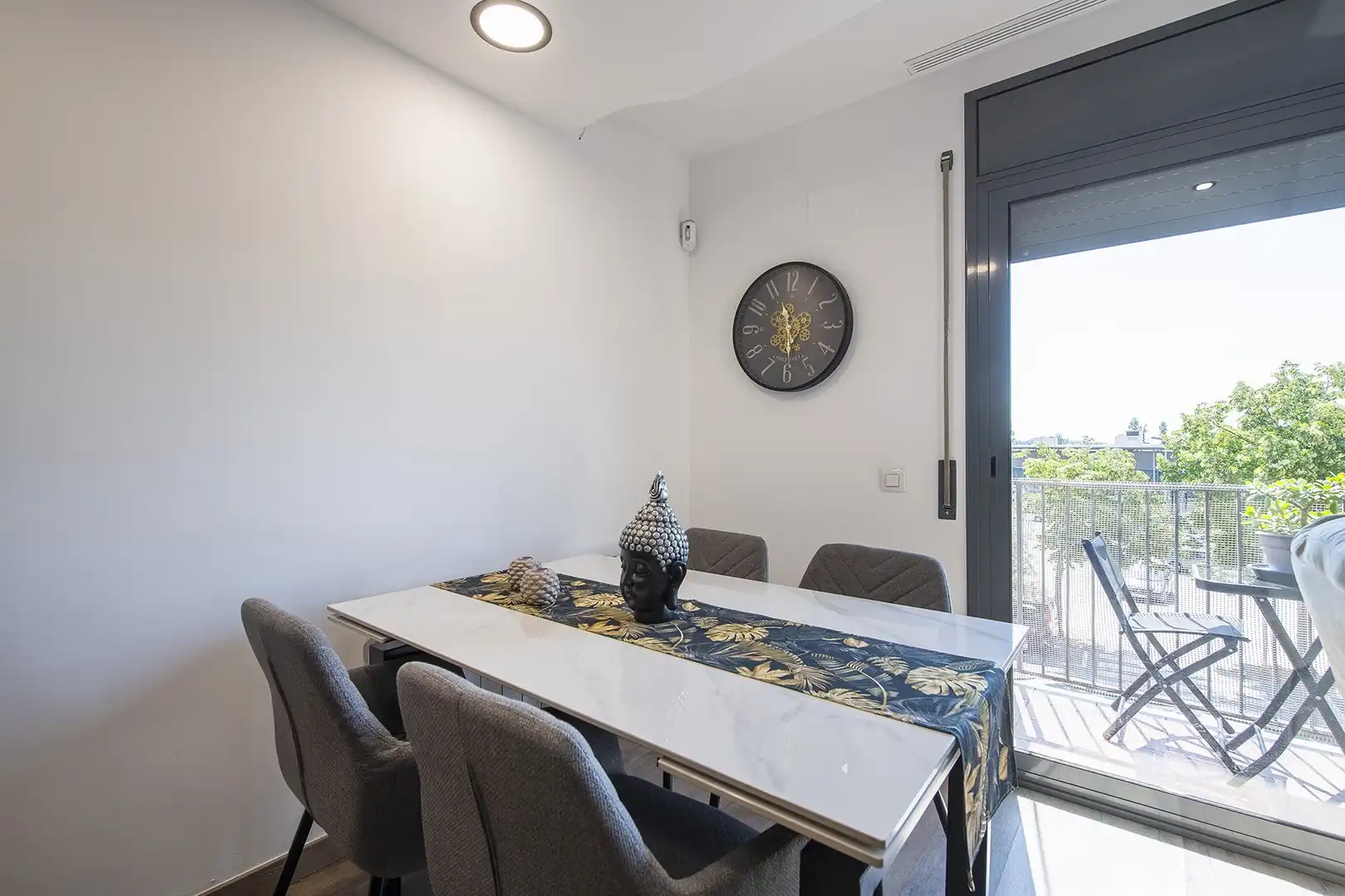 Comedor de Piso en venta en Banyoles con Calefacción, Trastero y Balcón