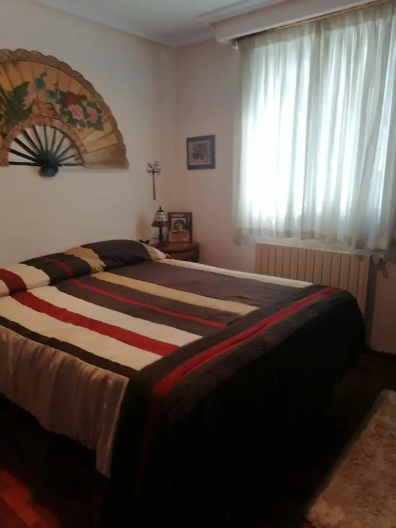 Bedroom of Houses for sale in Ourense Capital   with Heating, Parquet flooring and Terrace